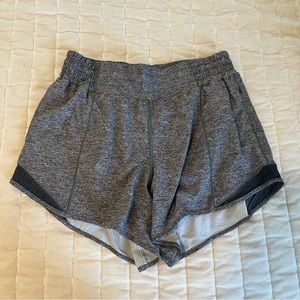Lululemon Hotty Hot HR 4 in